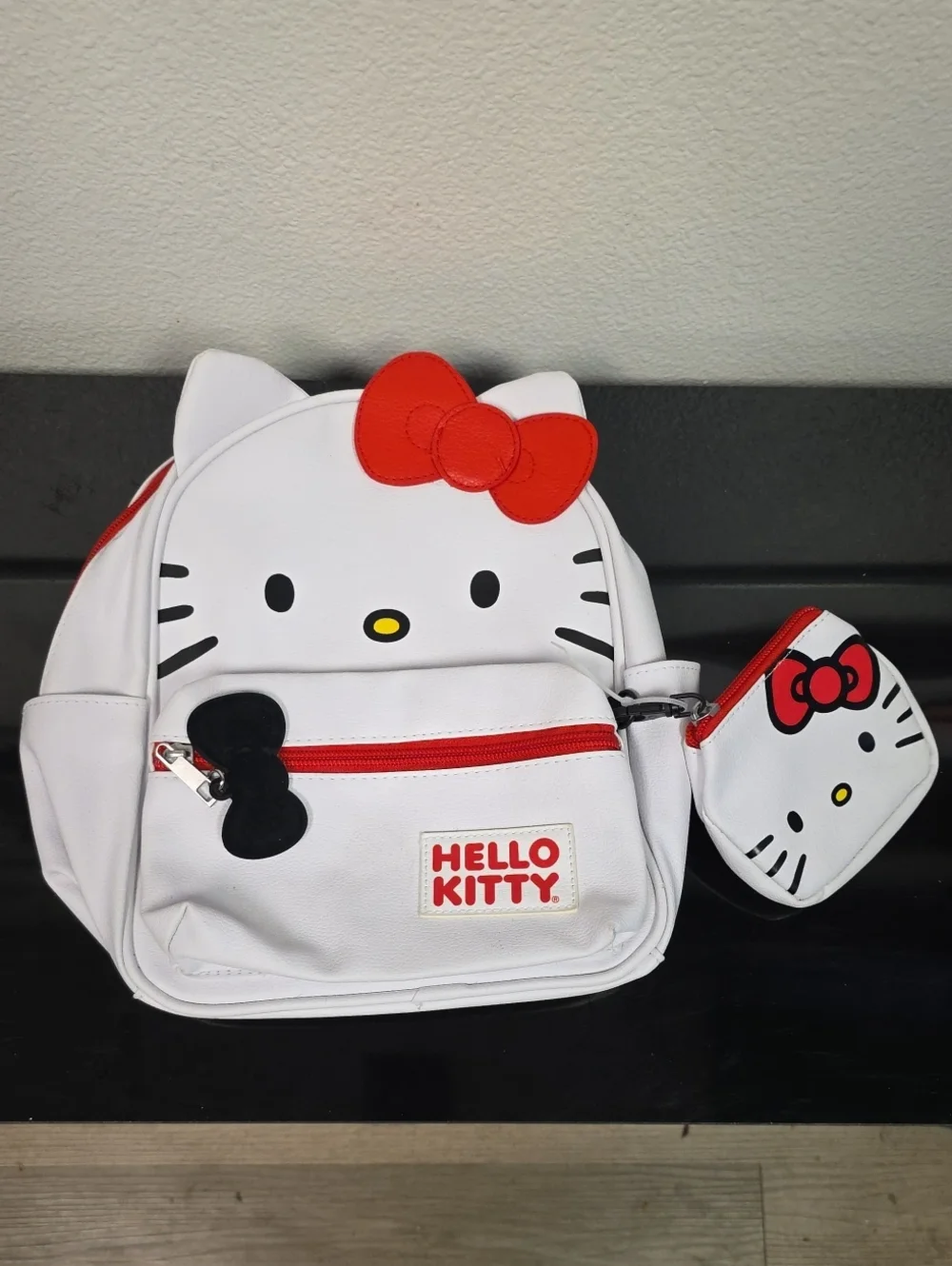 Hello Kitty Mini Backpack With Detachable Coin Purse Sanrio New